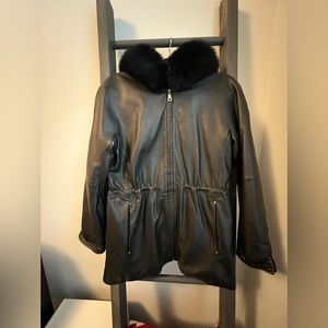 Like New Ellen Tracy Black Genuine Leather Fox Fur Coat Small